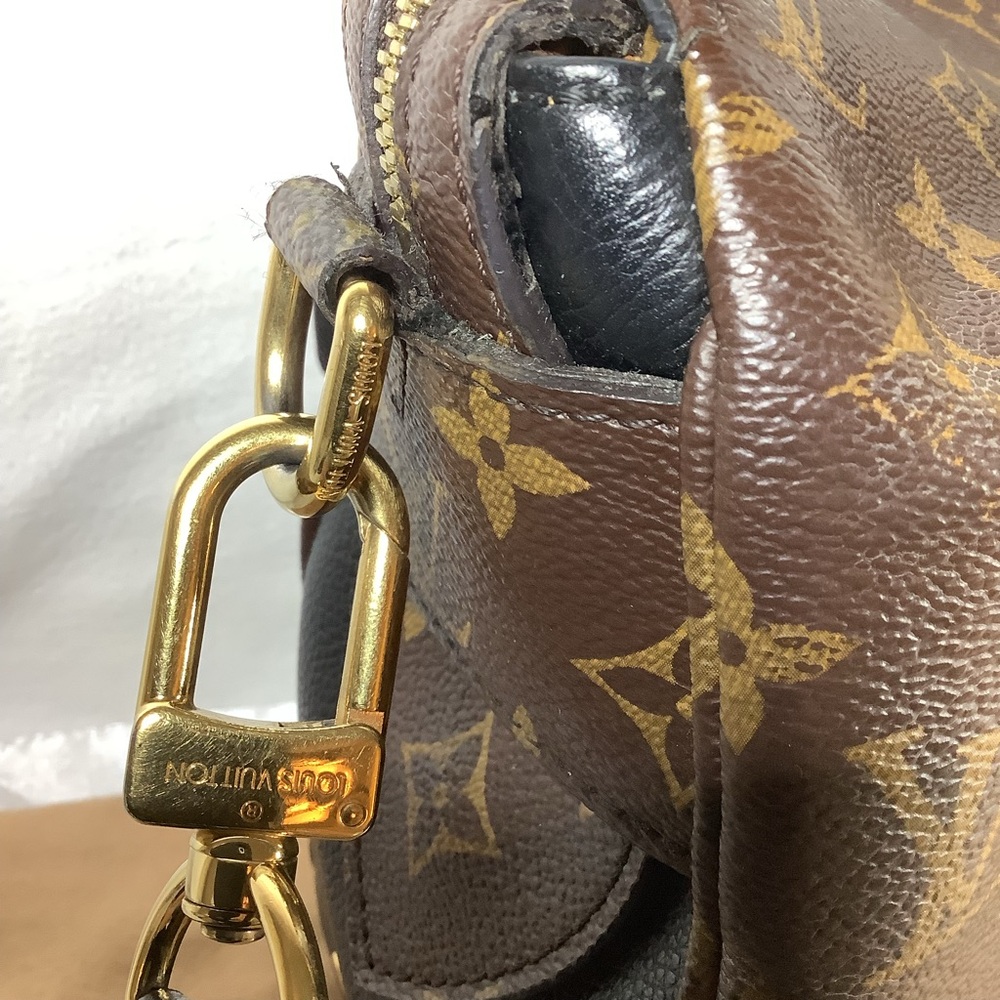 LOUIS VUITTON - Black Manhattan R1.248 - Picture 5 of 16